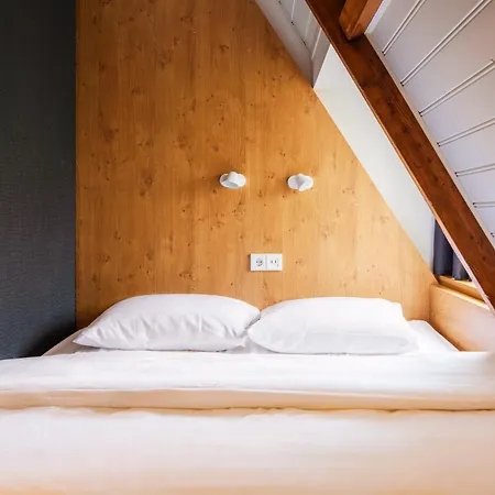 Bunk Hostel Utrecht-2